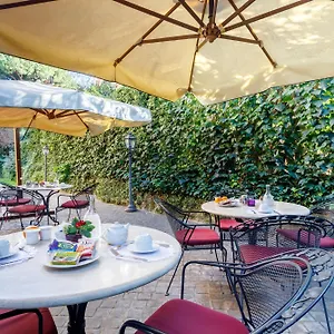 Aventino 3* Рим